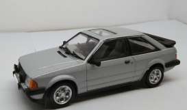 Ford  - Escort MkIII XR3i RHD 1983 strato silver - 1:43 - Triple9 Collection - T9-43092 - T9-43092 | Toms Modelautos