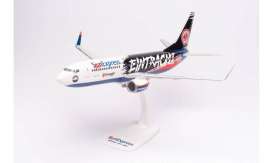 Boeing  - 737 800 white/black/red - 1:100 - Herpa Wings - H613125 - herpa613125 | Toms Modelautos