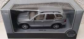 BMW  - X5 silver - 1:43 - Magazine Models - magRBMWX5 - magRanBMWX5 | Toms Modelautos