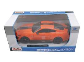 Ford  - Mustang orange/black - 1:24 - Maisto - 31532O - mai31532O | Toms Modelautos