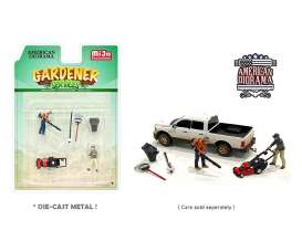 Figures - Race Day 2021 - 1:64 - American Diorama - 76474 - AD76474 | Toms Modelautos Figures - Race Day 2021 - 1:64 - American Diorama - 76474 - AD76474 | Toms Modelautos