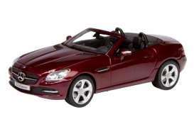 Mercedes Benz  - red - 1:43 - Schuco - 7453 - schuco7453 | Toms Modelautos