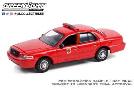 Ford - Crown Victoria 2001 red - 1:64 - GreenLight - 67020E - gl67020E | Toms Modelautos Ford - Crown Victoria 2001 red - 1:64 - GreenLight - 67020E - gl67020E | Toms Modelautos