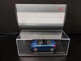 Audi  - blue metallic - 1:43 - Look Smart - LS5010810513 | Toms Modelautos