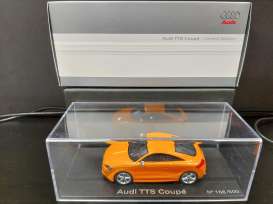 Audi  - orange - 1:43 - Look Smart - LS5010810413 | Toms Modelautos