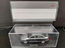 Audi  - A6 quartzgrey - 1:43 - Look Smart - 5010616113 - LS5010616113 | Toms Modelautos