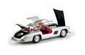 Mercedes Benz  - 1954 silver - 1:18 - Minichamps - 180039000 - mc180039000 | Toms Modelautos