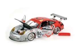 Porsche  - 2006 silver/red - 1:18 - Minichamps - 100066480 - mc100066480 | Toms Modelautos