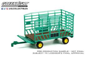 Tractor  - Bale Throw Wagon  green - 1:64 - GreenLight - 48060F - gl48060F | Toms Modelautos