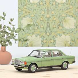Mercedes Benz - 200 1982 light green - 1:18 - Norev - 183796 - nor183796 | Toms Modelautos Mercedes Benz - 200 1982 light green - 1:18 - Norev - 183796 - nor183796 | Toms Modelautos