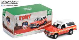 Ford  - Bronco 1996 red/white/orange - 1:18 - GreenLight - 19118 - gl19118 | Toms Modelautos