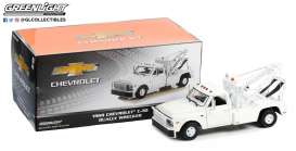 Chevrolet  - C-30 1968 white - 1:18 - GreenLight - 13623 - gl13623 | Toms Modelautos