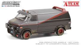 GMC  - Vandura *A-Team* 1983 black/grey/red - 1:64 - GreenLight - 44865F - gl44865F | Toms Modelautos