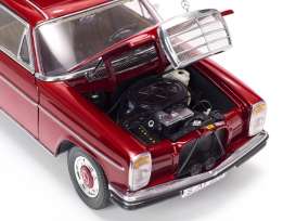Mercedes Benz  - Strich 8 Coupe 1973 red - 1:18 - SunStar - 4575 - sun4575 | Toms Modelautos