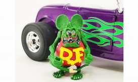 Ed Roth  - Rat Fink Big Daddy green/red/yellow - 1:18 - Acme Diecast - 1800117 - acme1800117 | Toms Modelautos