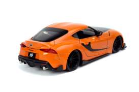 Toyota  - Supra F&F F9 2020 orange/black - 1:24 - Jada Toys - 32097 - jada32097 | Toms Modelautos