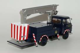 Saviem  - SG 4 R35 Elevateur blue - 1:43 - Magazine Models - UTR33 - magUTR33 | Toms Modelautos