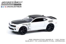 Chevrolet  - Camaro 2012 white - 1:64 - GreenLight - 39070F - gl39070F | Toms Modelautos