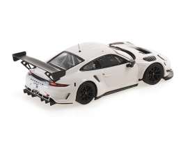 Porsche  - 911 GT3 R (991.2) 2020 white - 1:43 - Minichamps - 410196000 - mc410196000 | Toms Modelautos