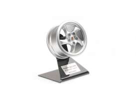Porsche  - 993 Turbo Wheel 1995 silver - 1:5 - Minichamps - 500601993 - mc500601993 | Toms Modelautos