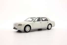 Toyota - Century silver - 1:18 - Kyosho - KSR18036S-B - kyoKSR18036S | Toms Modelautos Toyota - Century silver - 1:18 - Kyosho - KSR18036S-B - kyoKSR18036S | Toms Modelautos