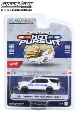 Chevrolet  - Tahoe 2021 white - 1:64 - GreenLight - 43000F - gl43000F | Toms Modelautos