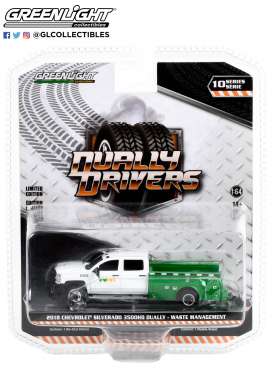 Chevrolet  - Silverado 3500 2018 white/green - 1:64 - GreenLight - 46100C - gl46100C | Toms Modelautos