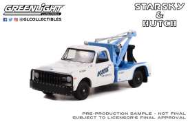 Chevrolet  - C-30 Dually Wrecker 1969 white/blue - 1:64 - GreenLight - 44955B - gl44955B | Toms Modelautos