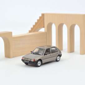 Peugeot - 205 GL 1988 light brown - 1:43 - Norev - 471724 - nor471724 | Toms Modelautos Peugeot - 205 GL 1988 light brown - 1:43 - Norev - 471724 - nor471724 | Toms Modelautos