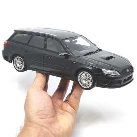 Subaru  - Legacy grey - 1:18 - DNA - DNA000109 - DNA000109 | Toms Modelautos