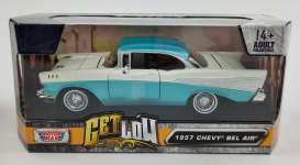 Chevrolet  - Bel Air 1940 white/turquoise - 1:24 - Motor Max - 79029 - mmax79029 | Toms Modelautos