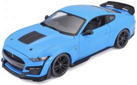 Ford  - Mustang  2020 blue/black - 1:18 - Maisto - 31452B - mai31452B | Toms Modelautos