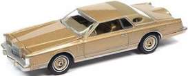 Lincoln  - Continental 1978 gold - 1:64 - Auto World - SP097B - AWSP097B | Toms Modelautos