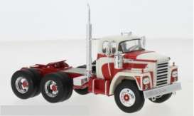 Dodge  - LCF 1960 white/red - 1:43 - IXO Models - tr110 - ixtr110 | Toms Modelautos