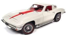 Chevrolet  - Corvette 1967 white/red - 1:18 - Auto World - AMM1279 - AMM1279 | Toms Modelautos