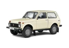 Lada  - Niva 1980 cream white - 1:18 - Solido - 1807301 - soli1807301 | Toms Modelautos