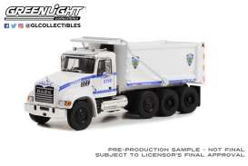 Mack  - Granite 2019 white/blue - 1:64 - GreenLight - 45160B - gl45160B | Toms Modelautos