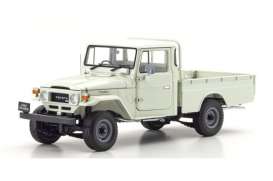 Toyota  - Land Cruiser  white - 1:18 - Kyosho - 08958W - kyo8958W | Toms Modelautos