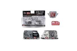 Volkswagen  - Delivery Van 1960 black/white - 1:64 - M2 Machines - 38100MJS05 - M2-38100MJS05 | Toms Modelautos
