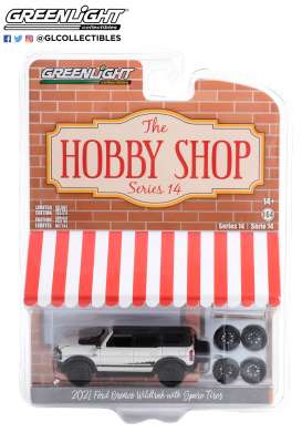 Ford - Bronco 2021 grey - 1:64 - GreenLight - 97140E - gl97140E | Toms Modelautos Ford - Bronco 2021 grey - 1:64 - GreenLight - 97140E - gl97140E | Toms Modelautos