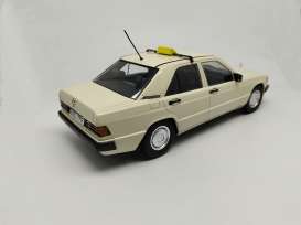 Mercedes Benz  - 190 W201 1993 creme - 1:18 - Triple9 Collection - 1800313 - T9-1800313 | Toms Modelautos