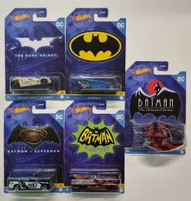 Batman  - Batmobile assortment various - 1:64 - Hotwheels - HDG89 - hwmvHDG89-956A | Toms Modelautos
