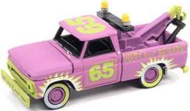 Chevrolet  - Tow Truck 1965 Purple - 1:64 - Johnny Lightning - SP209B - JLSP209B | Toms Modelautos