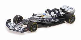 Scuderia Alphatauri  - AMR22 2022  - 1:18 - Minichamps - 117220110 - mc117220110 | Toms Modelautos