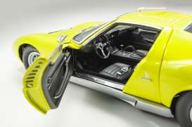 Lamborghini  - Miura P400SV yellow - 1:18 - Kyosho - 8317Y - kyo8317Y | Toms Modelautos