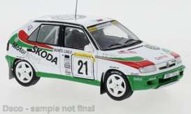 Skoda  - Felicia white/green - 1:43 - IXO Models - RAC388 - ixRAC388 | Toms Modelautos