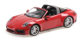 Porsche  - 911 (992) Targa 4 GTS 2021 red - 1:18 - Minichamps - 155061062 - mc155061062 | Toms Modelautos