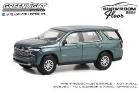 Chevrolet - Tahoe 2022 green-grey - 1:64 - GreenLight - 68020D - gl68020D | Toms Modelautos Chevrolet - Tahoe 2022 green-grey - 1:64 - GreenLight - 68020D - gl68020D | Toms Modelautos