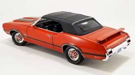 Oldsmobile  - 442 W-30 1972 orange - 1:18 - Acme Diecast - A1805624 - acme1805624 | Toms Modelautos