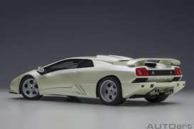 Lamborghini  - Diablo SE30 Jota white - 1:18 - AutoArt - 79141 - autoart79141 | Toms Modelautos